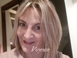 Voyeuse